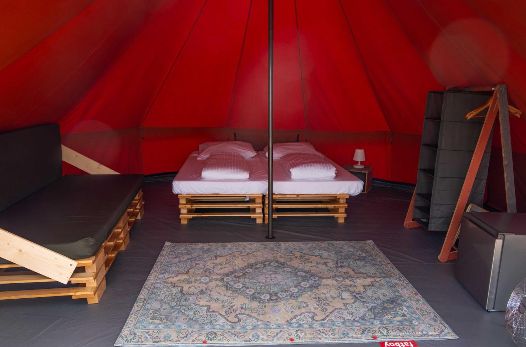 Отель Glamping Camp Фару Экстерьер фото